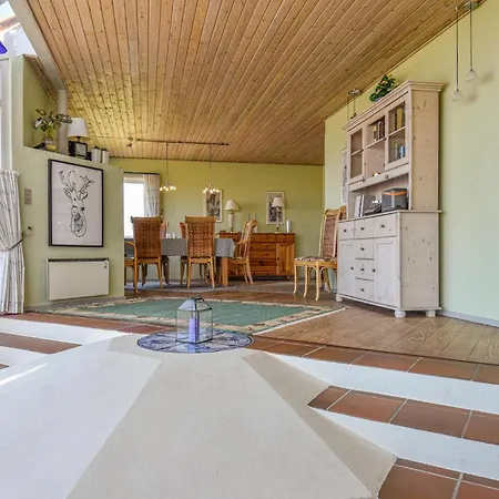 Holiday home 2 Bedroom In Nrre Nebel *